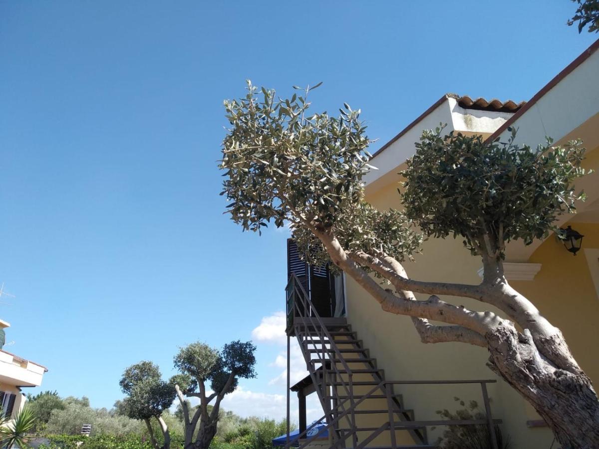 Golden Villa, Residenza Di Campagna Sassari Exterior photo
